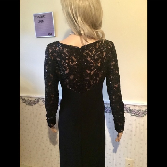 Black lace and sequins Ralph Lauren evening gown - Picture 7 of 7